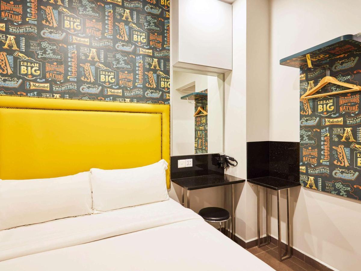 Ibis Budget Singapore Bugis Exterior photo