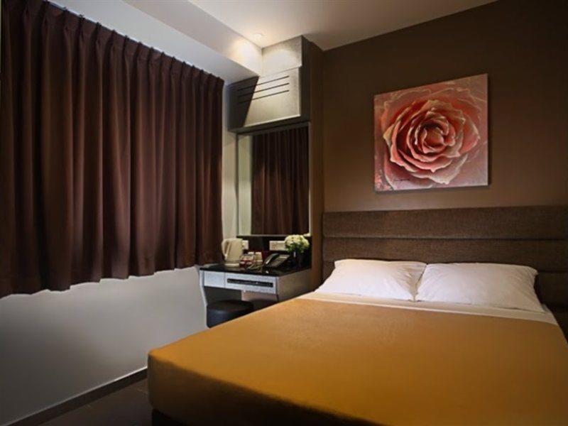 Ibis Budget Singapore Bugis Exterior photo